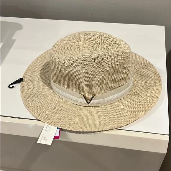 Vince Camuto Tan Fedora with Cream Band - Picture 1 of 3